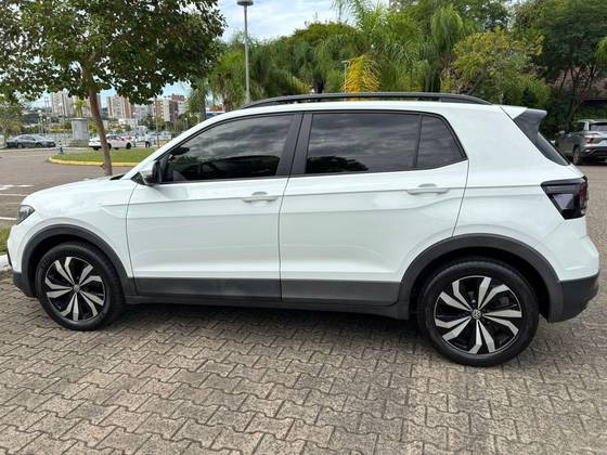 VOLKSWAGEN T-CROSS 1.0 200 TSI TOTAL FLEX AUTOMÁTICO